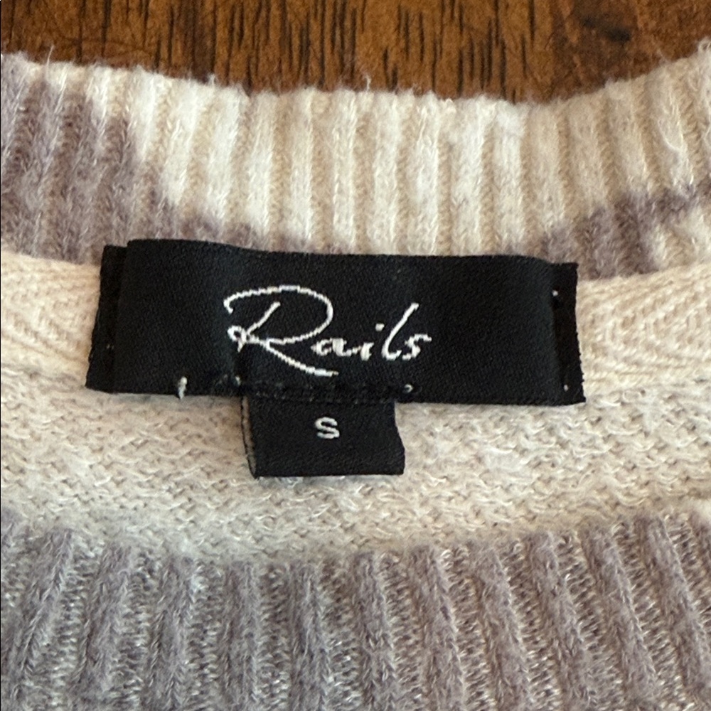 Rails Gray Camo Sweater Size S - Picture 2 of 2